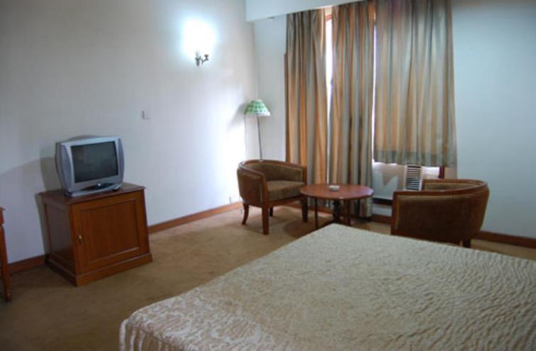 Hotel Sita Manor Gwalior Room photo